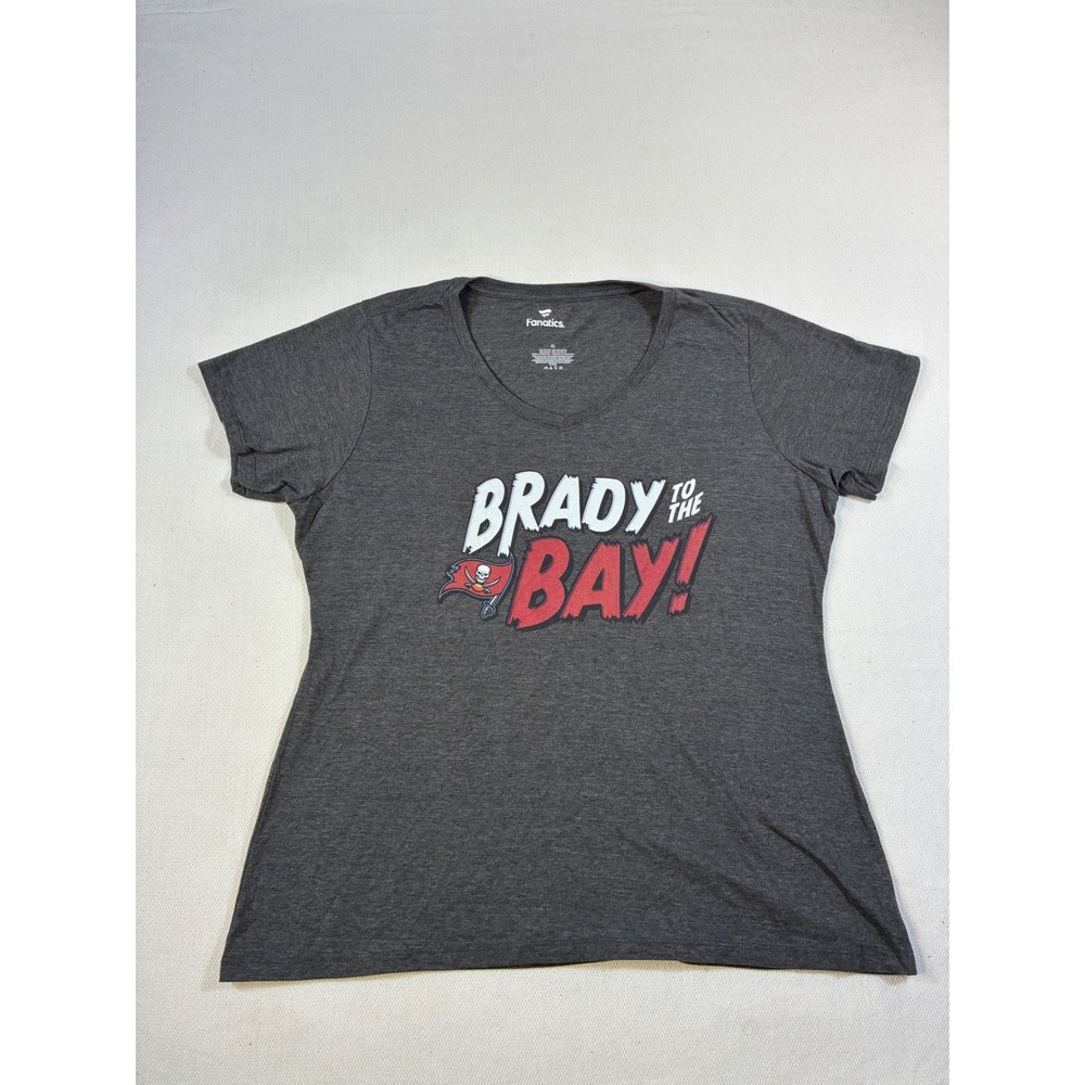 Fanatics Womens Brady To The Bay Tampa Bay Buccaneers V-Neck Graphic Tee XL Gray